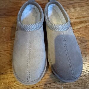 Cozy Tan Suede Slippers